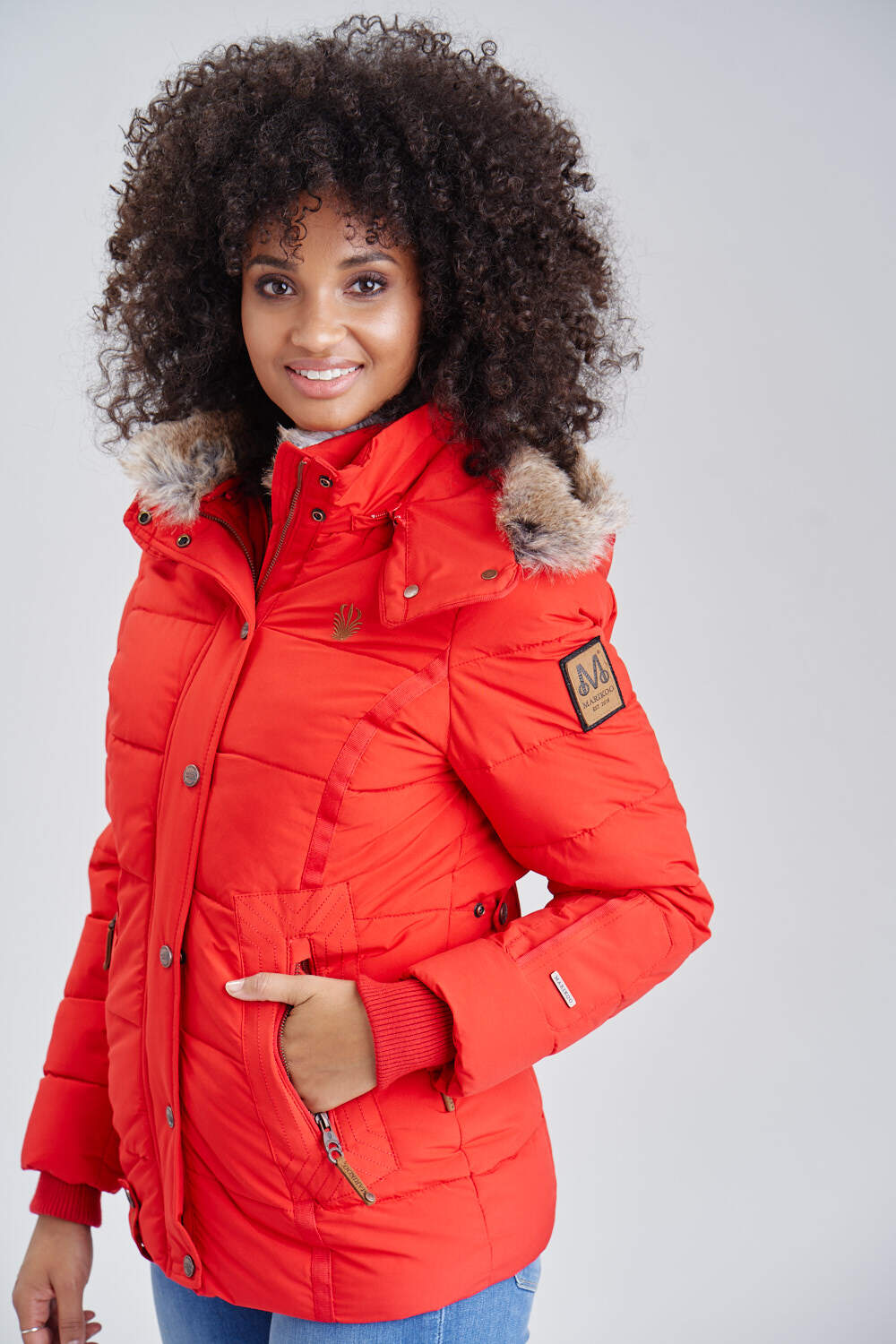 MARIKOO Damen Stylischer Winterjacke Steppjacke Mit Großer Kapuze Nekoo