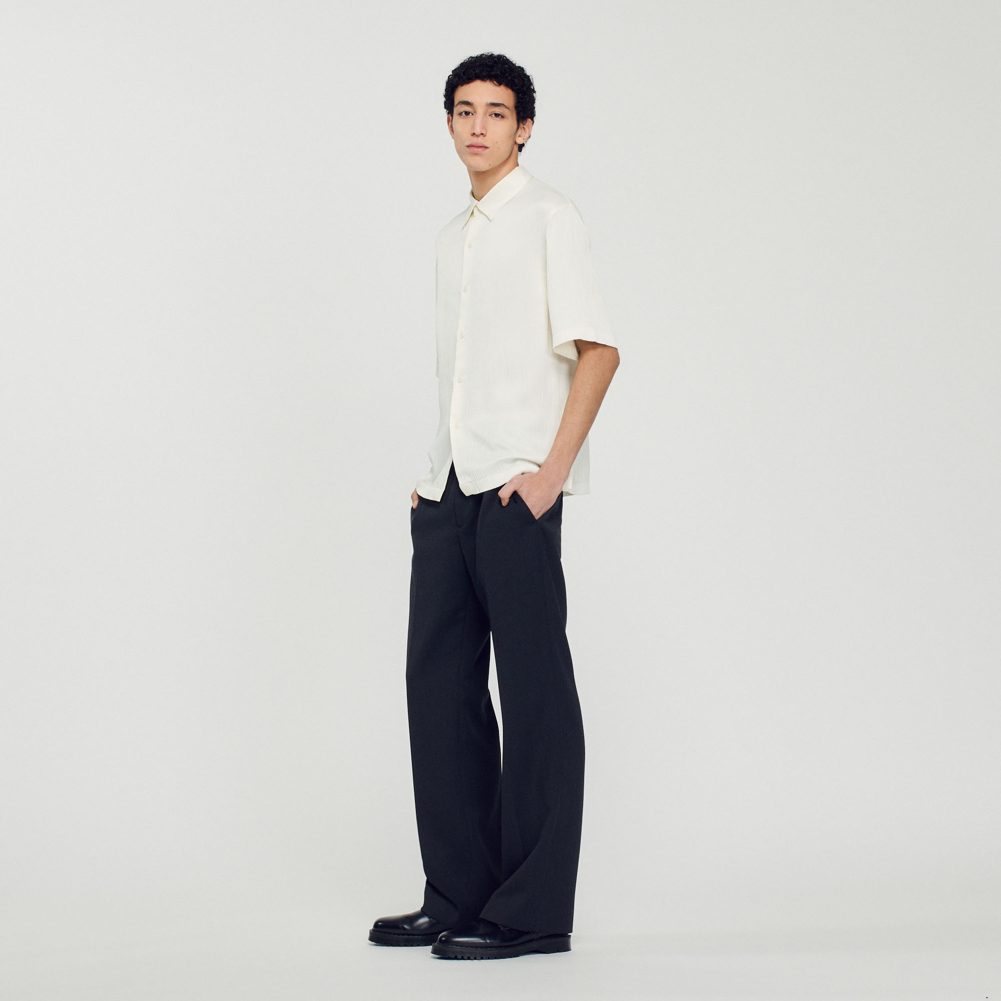 Chemise á manches courtes