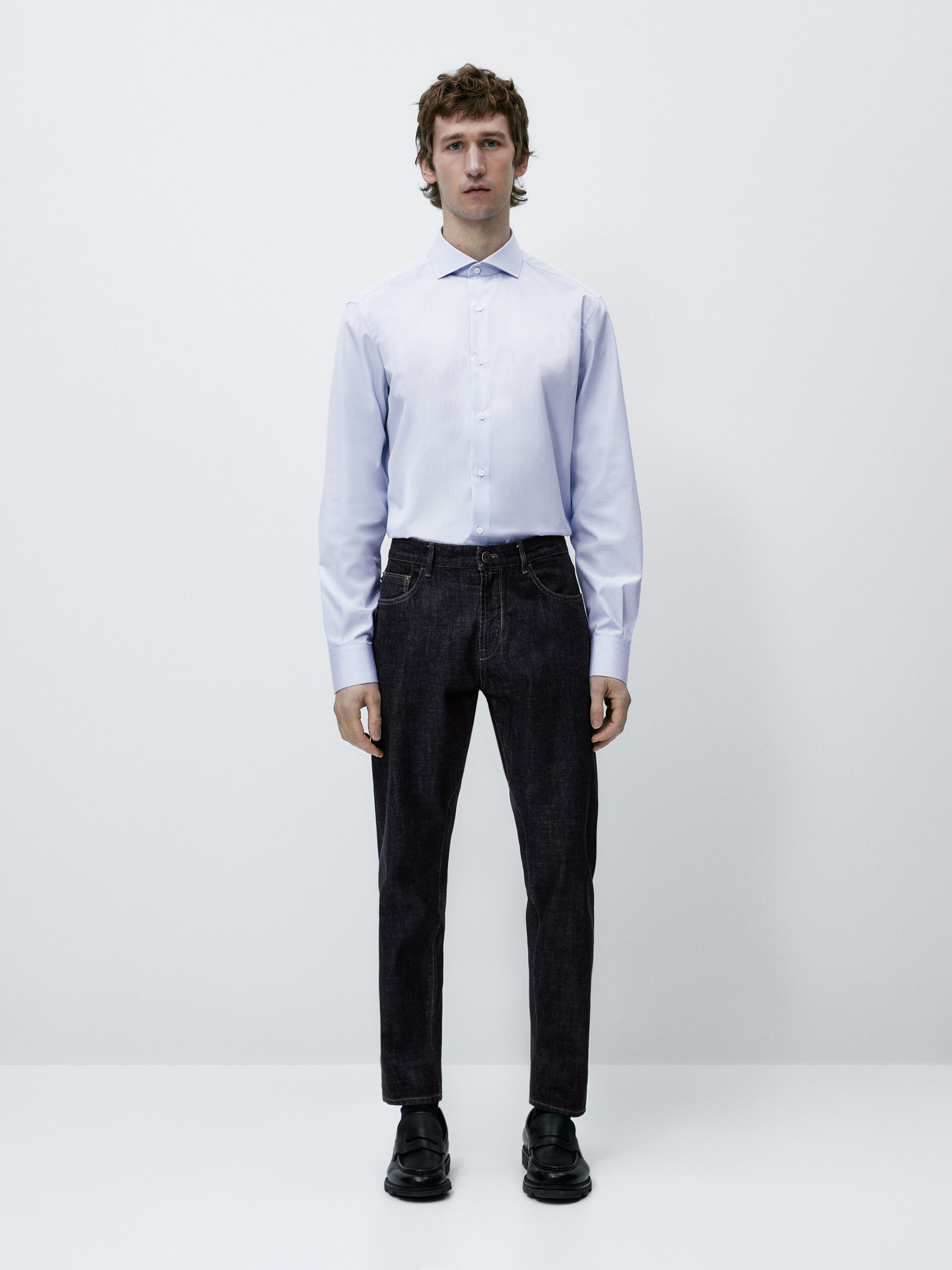 Camisa slim fit com micro listras, fácil de passar - CELESTE