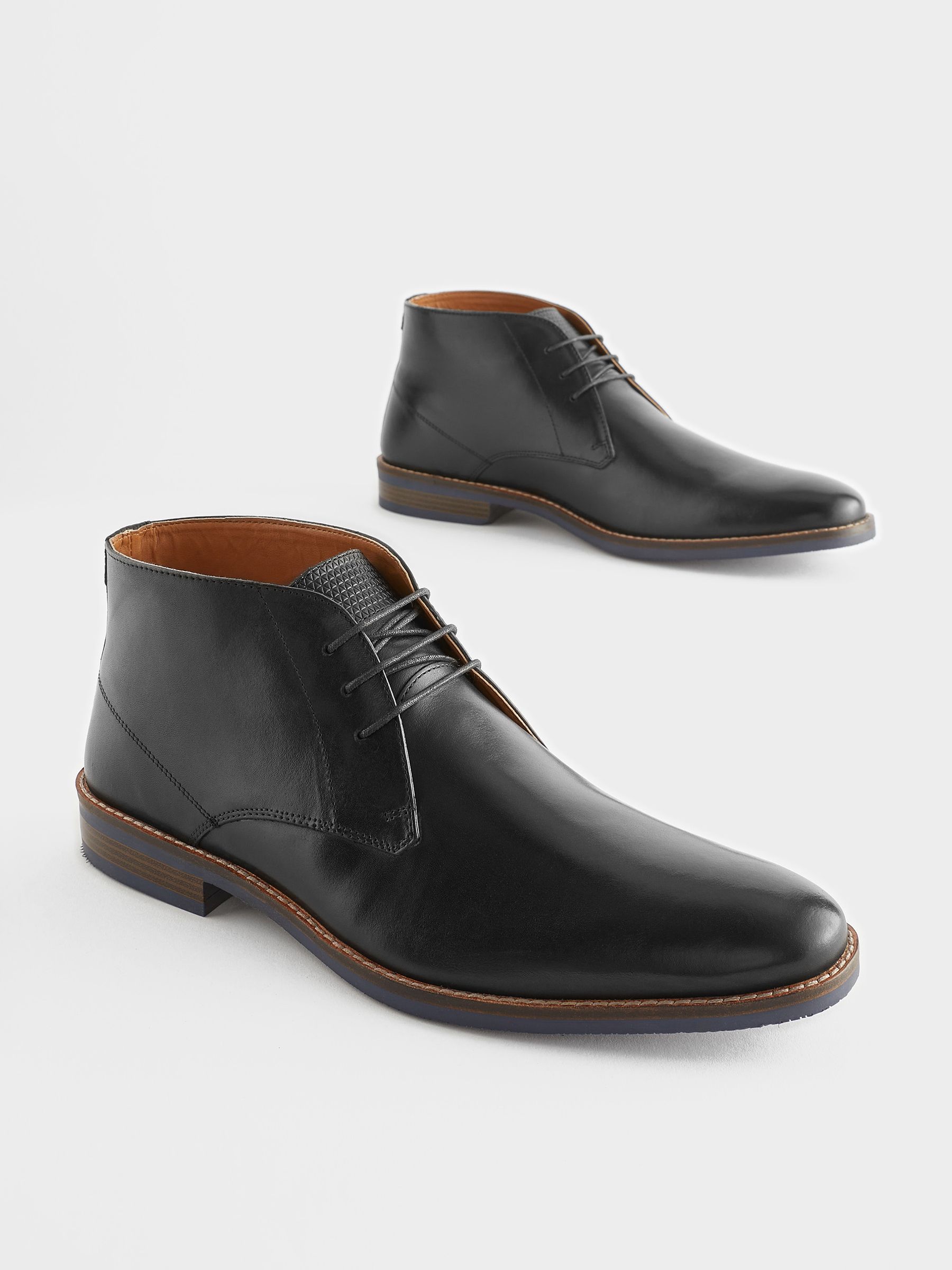 Zwart - Leren chukka schoen