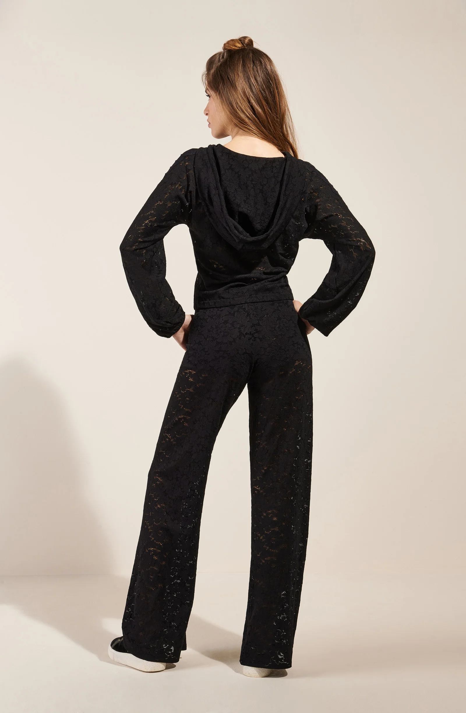 toria Sweat à capuche noir en dentelle Noir