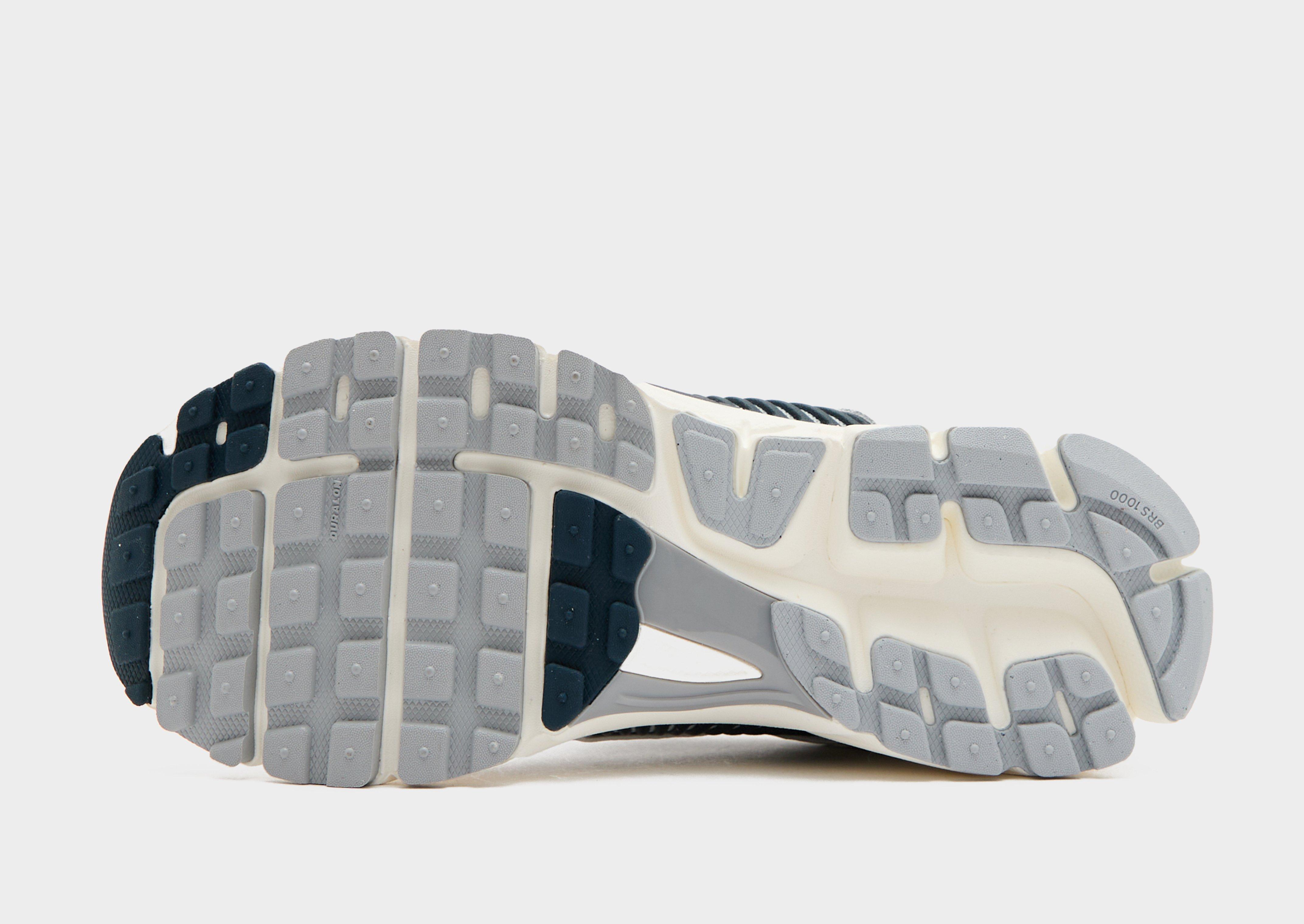Nike Vomero 5 Women's