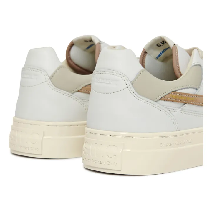 Stepney Workers Club Baskets Pearl S-Strike | Beige