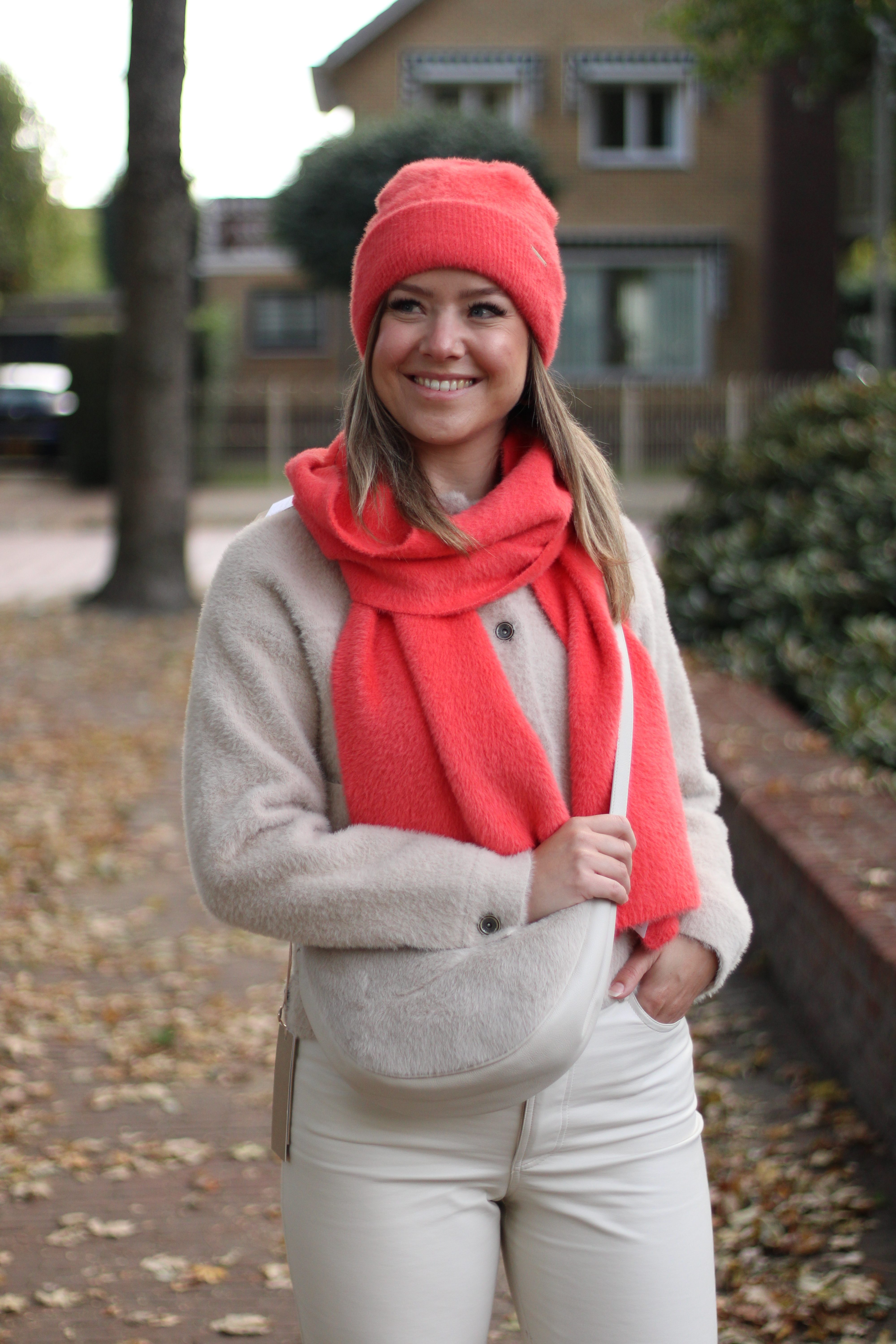 Rino & Pelle - Leah Knitted Scarf - Bright Coral