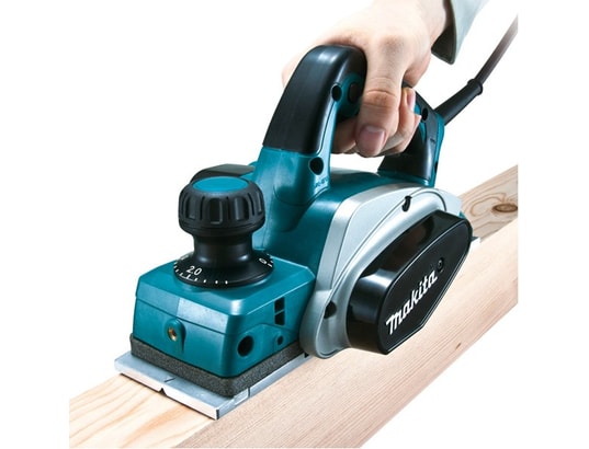 MAKITA - Rabot filaire - 620 w - 82 mm - 2,6 kg