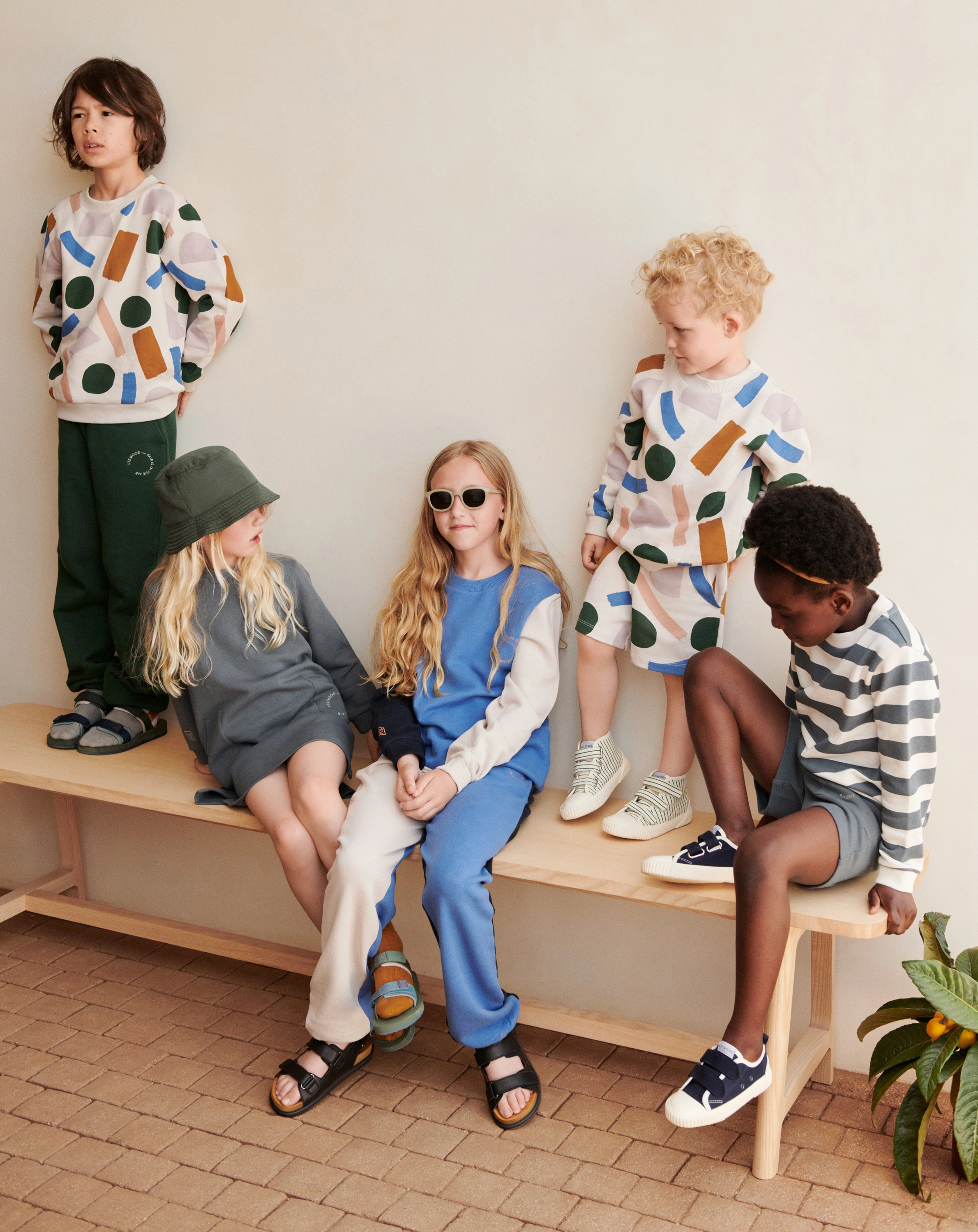 Sweatshirt THORA gestreift in creme/blue