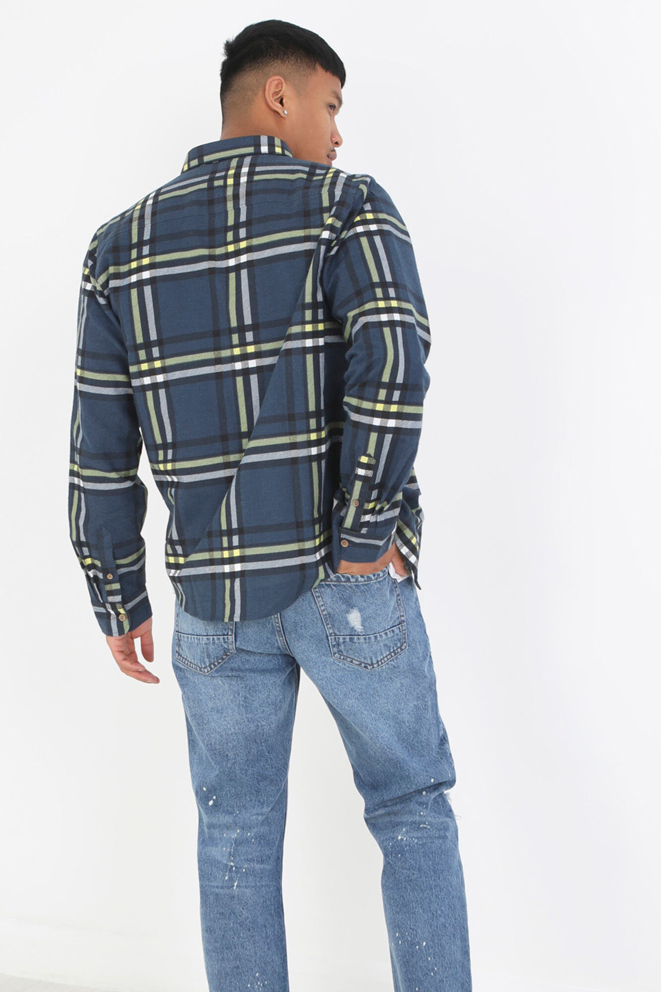 Camisa xadrez com bolso