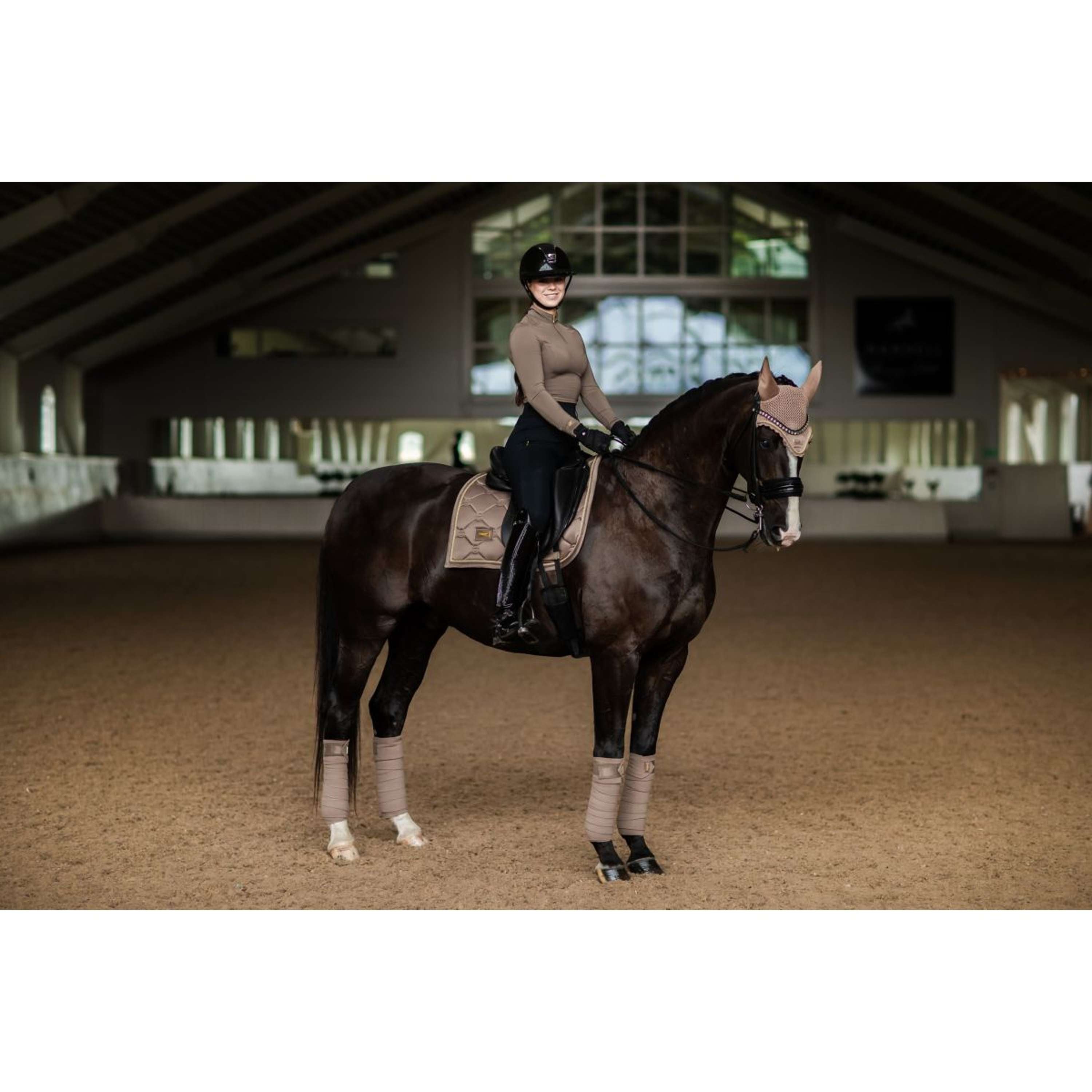 Equestrian Stockholm Zadeldekje Dressuur Champagne