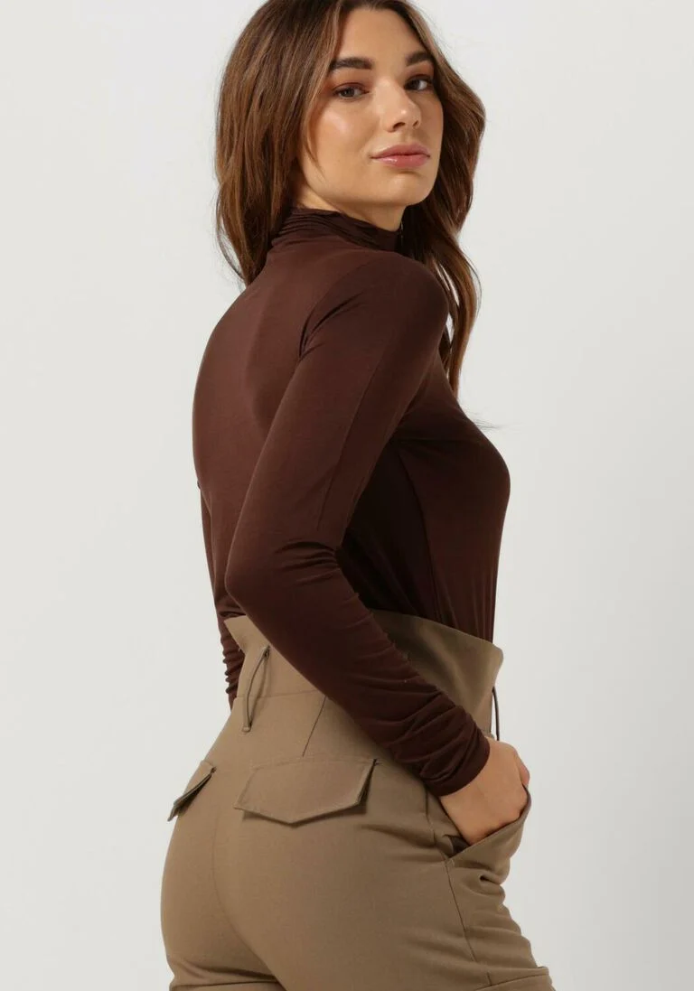 CC HEART bruine cc heart coltrui sofia turtleneck blouse