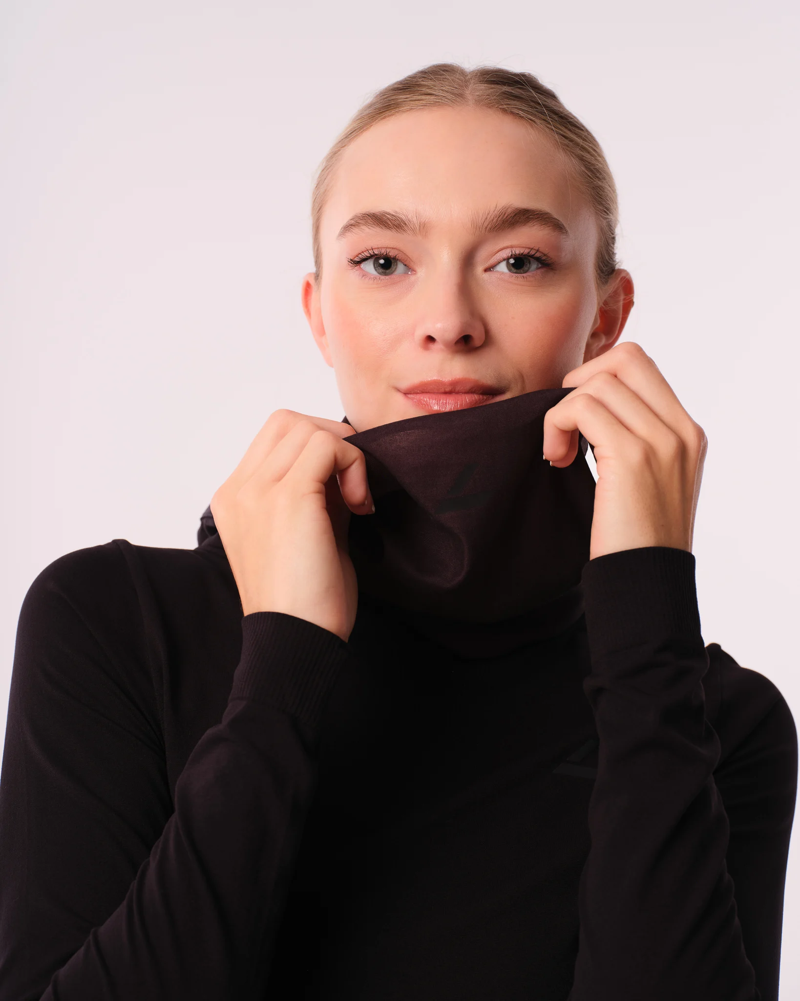 Levity Conquer Neck Warmer Black Reflective - One Size