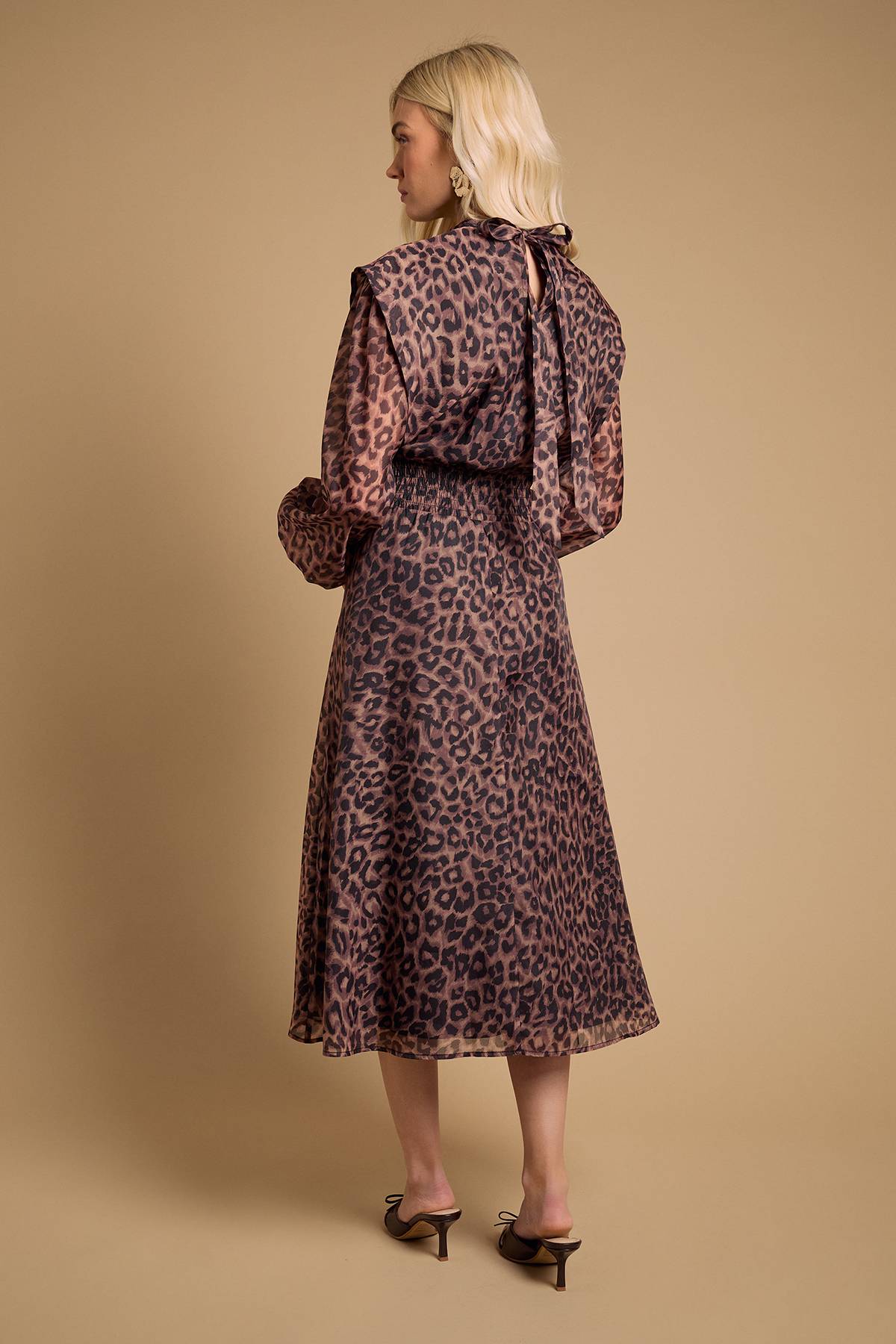 Oasis Robe Midi en Organza Floral à Taille Froncée