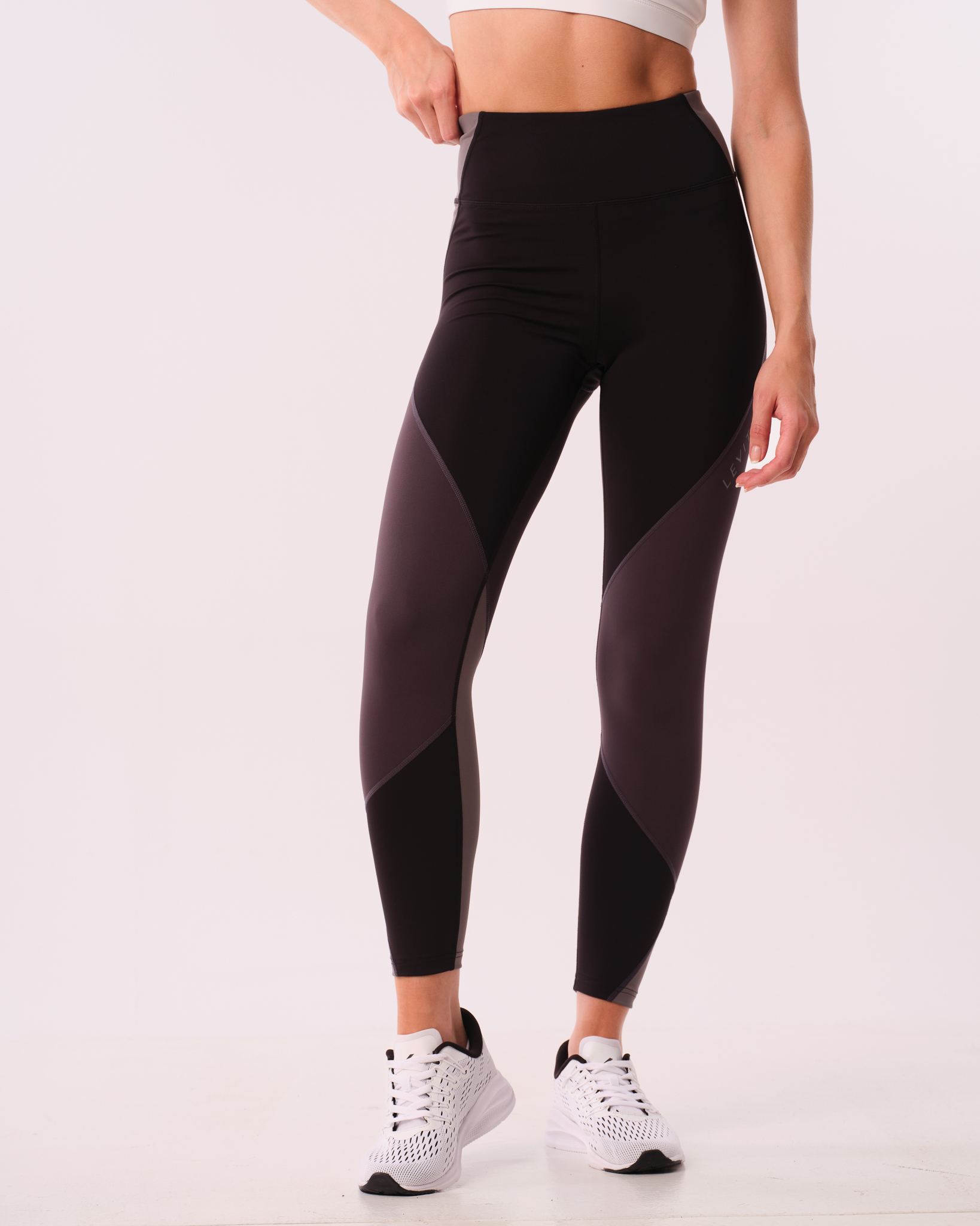 LEVITY Sphere Tights Black Block