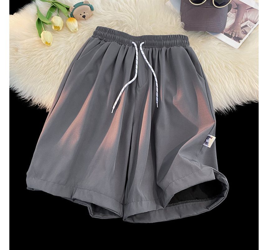 Sinlarity - Effen shorts met trekkoord in de taille