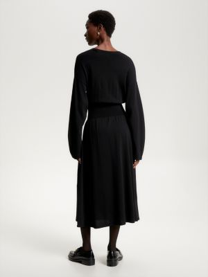 Vestido midi folgado com cintura marcada em jérsei