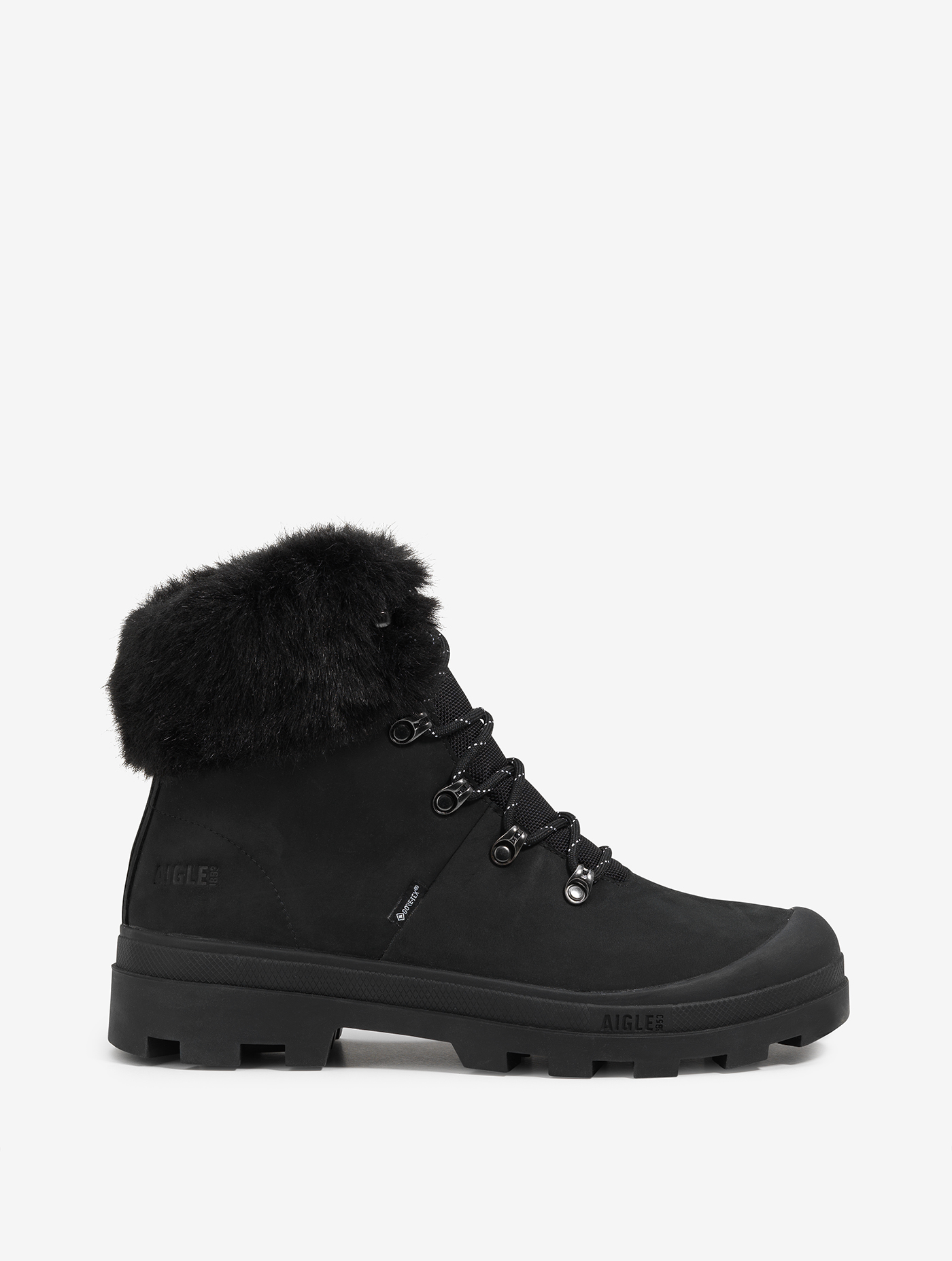 L'iconique chaussure de marche Aigle, en version hivernale, fourée et GORE-TEX NOIR