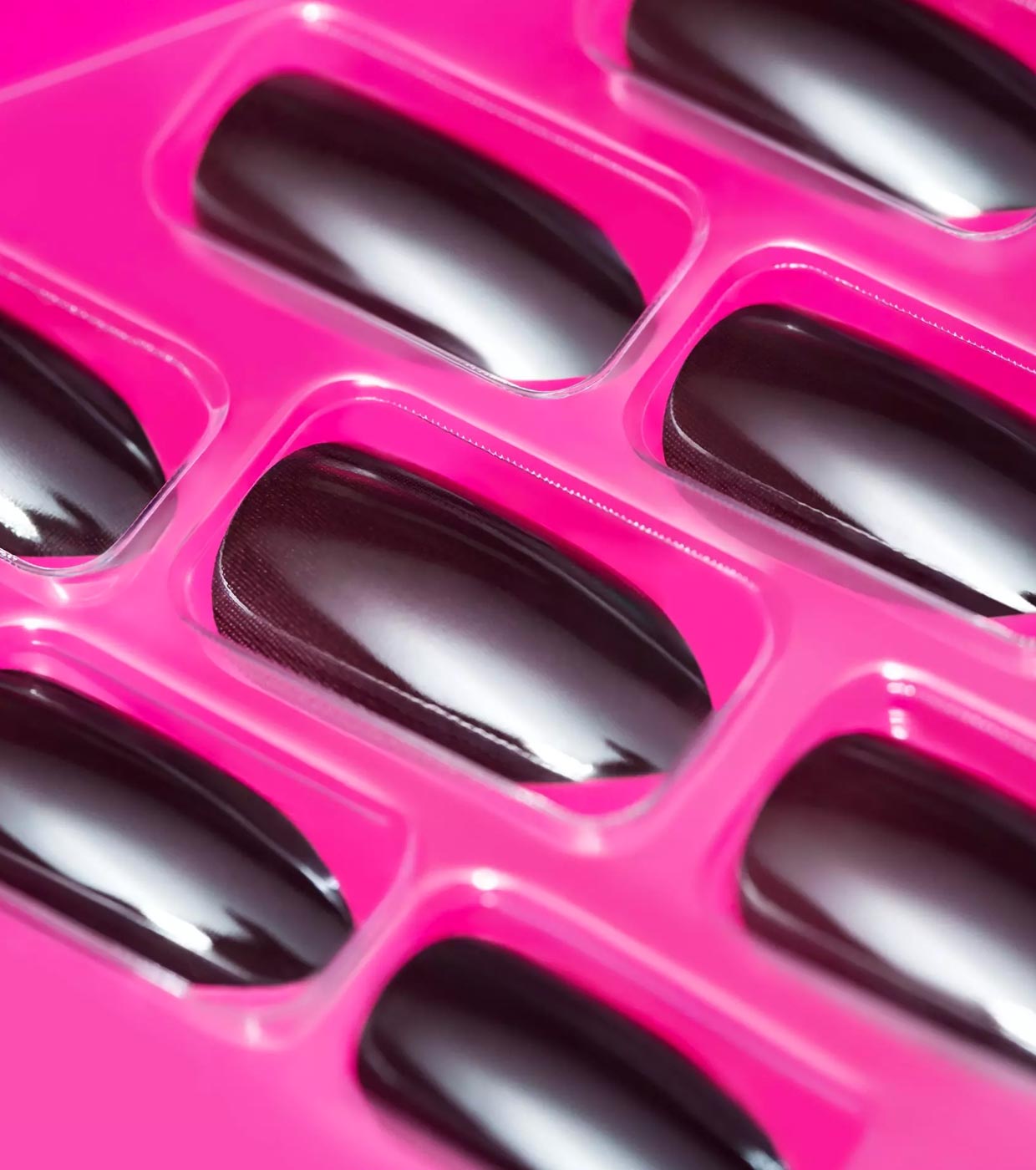 essence - *PINK is the new BLACK* - Unhas postiças que mudam de cor Click & Go - 01: Show Your Pink Side