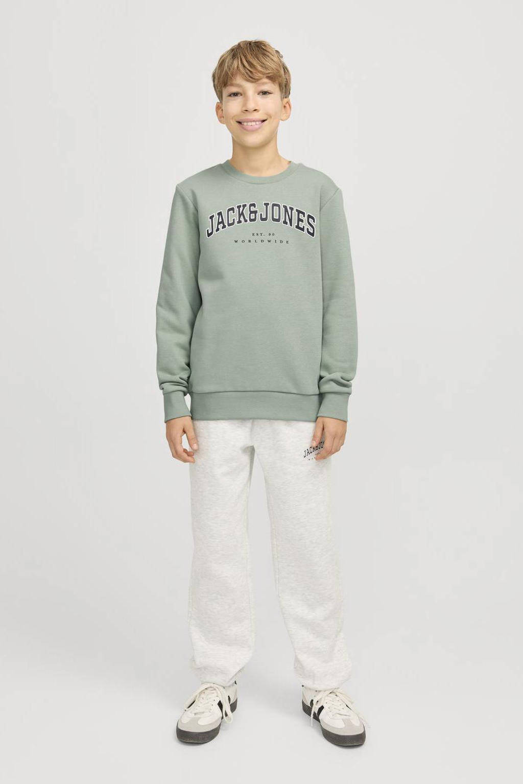 JACK & JONES sweater JJECALEB met logo zachtgroen