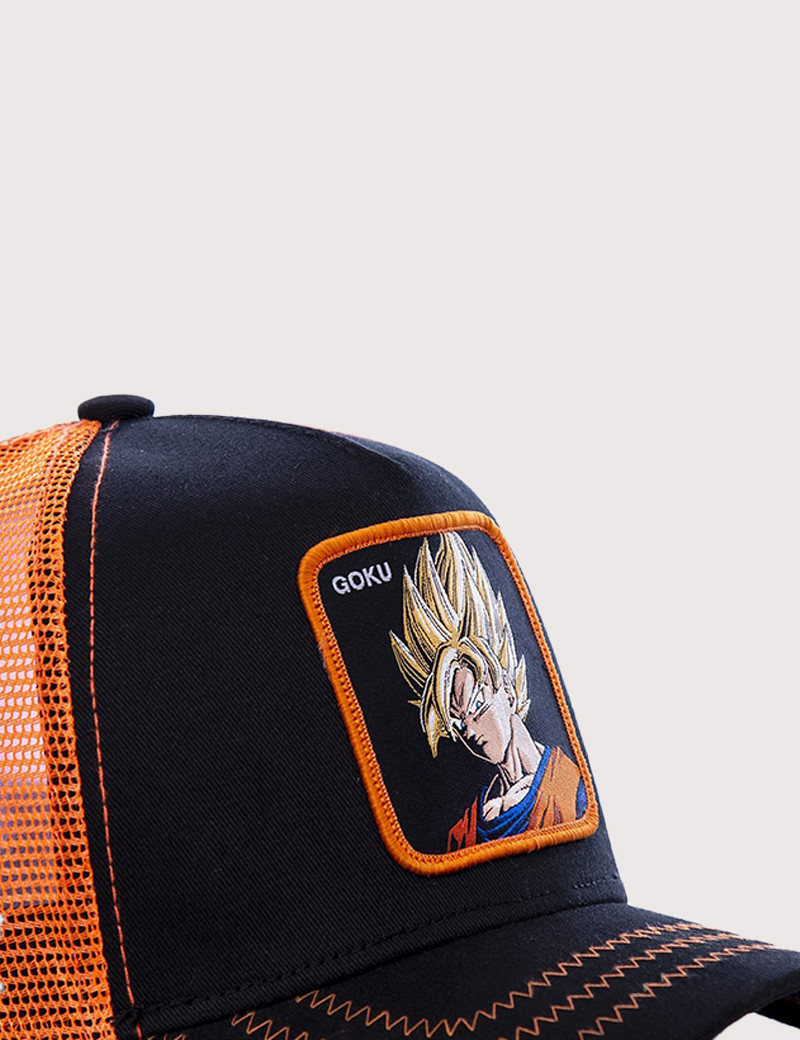 CAPSLAB CASQUETTE TRUCKER SUPER SAYAN GOKU NOIR ORANGE