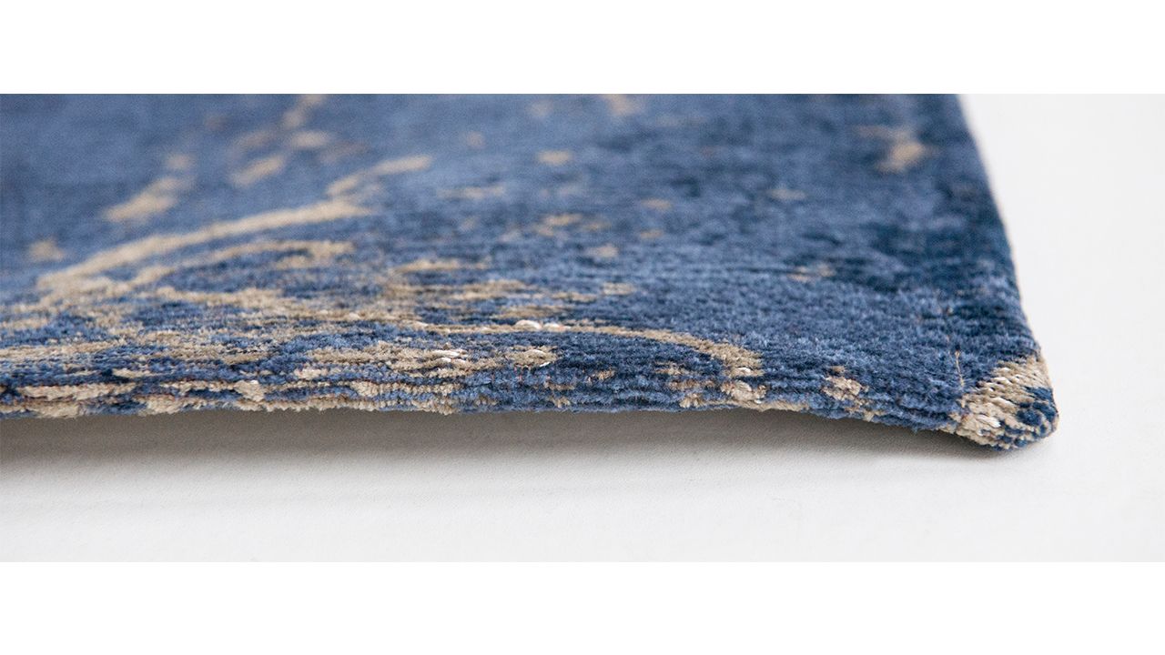 Vloerkleed Abyss Blue 8629 Mad Men Cracks  | Louis de Poortere
