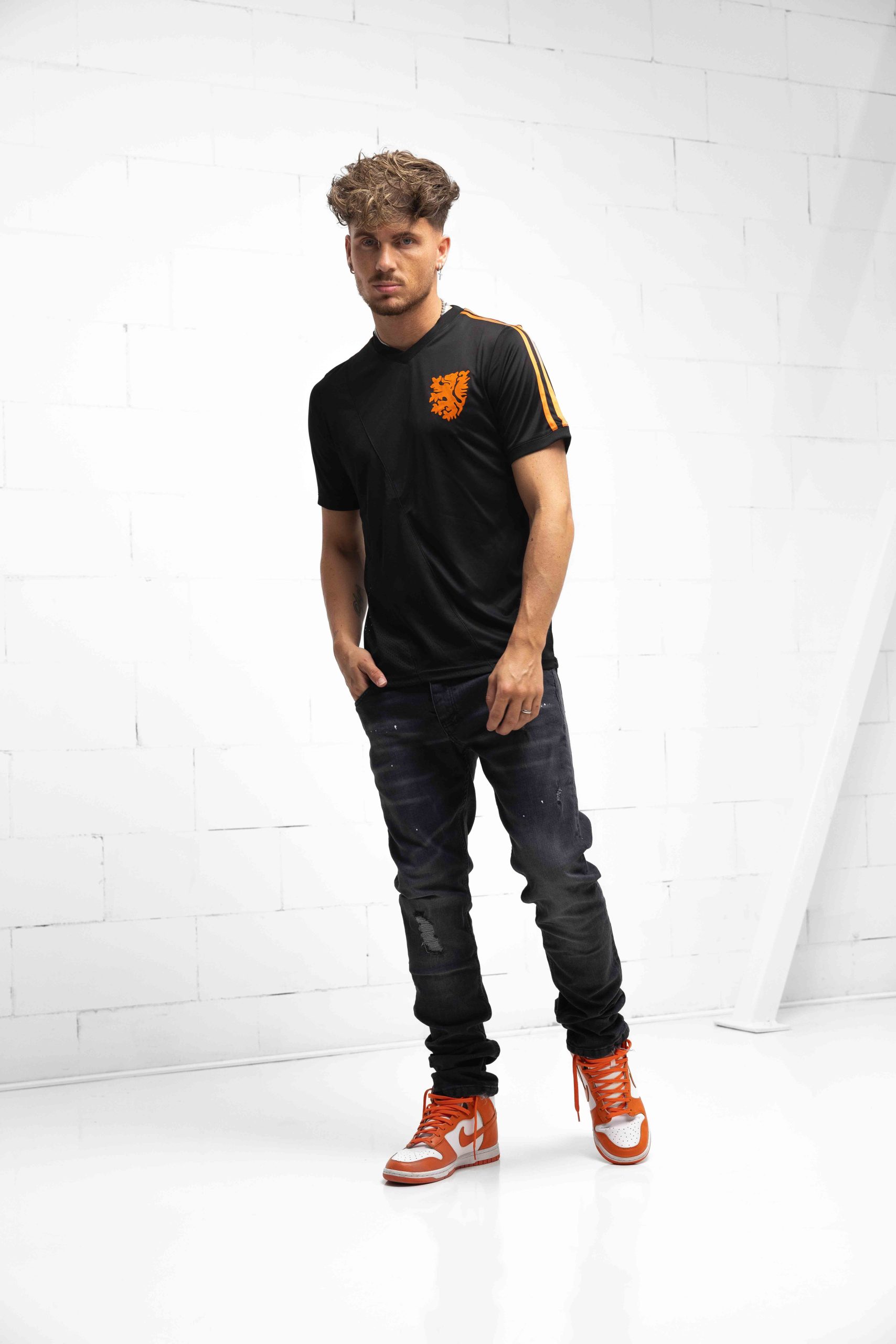 Cruyff Euro T-Shirt Heren Zwart