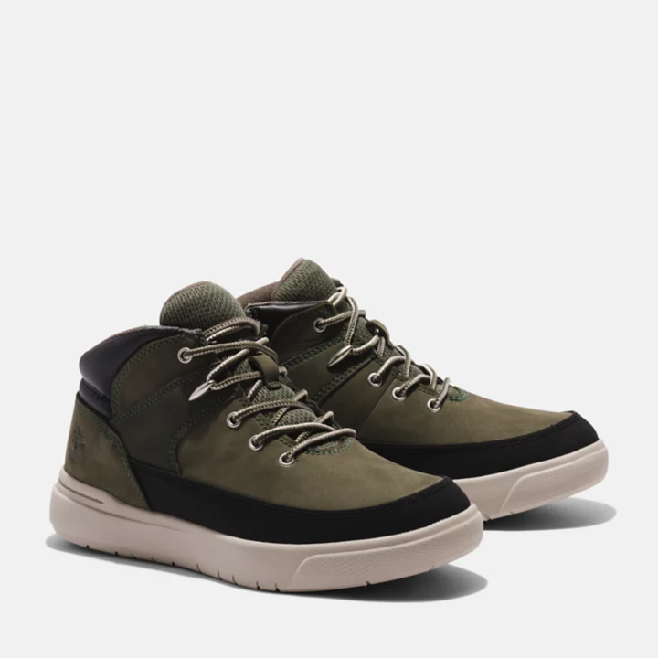 Bota de caminhada infantil Junior Seneca Bay na cor verde-escura.