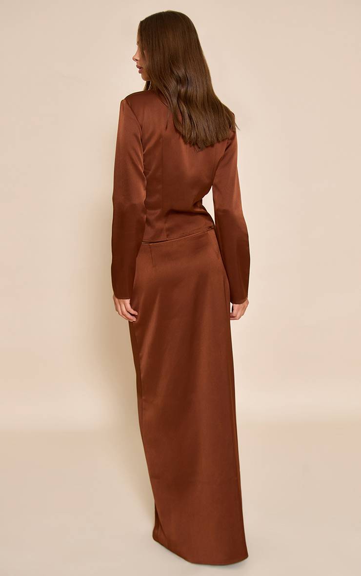 Chocolat Jupe Longue Fluide En Satin Taille Basse
