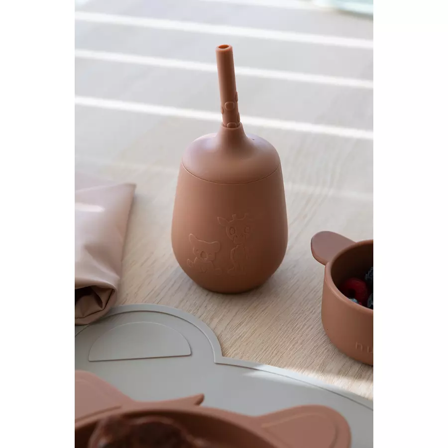Nuuroo Trinkbecher mit Strohhalm Adita Caramel Café 230 ml