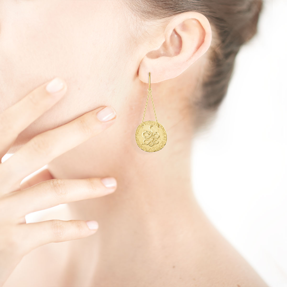 Boucles d'oreilles dorées