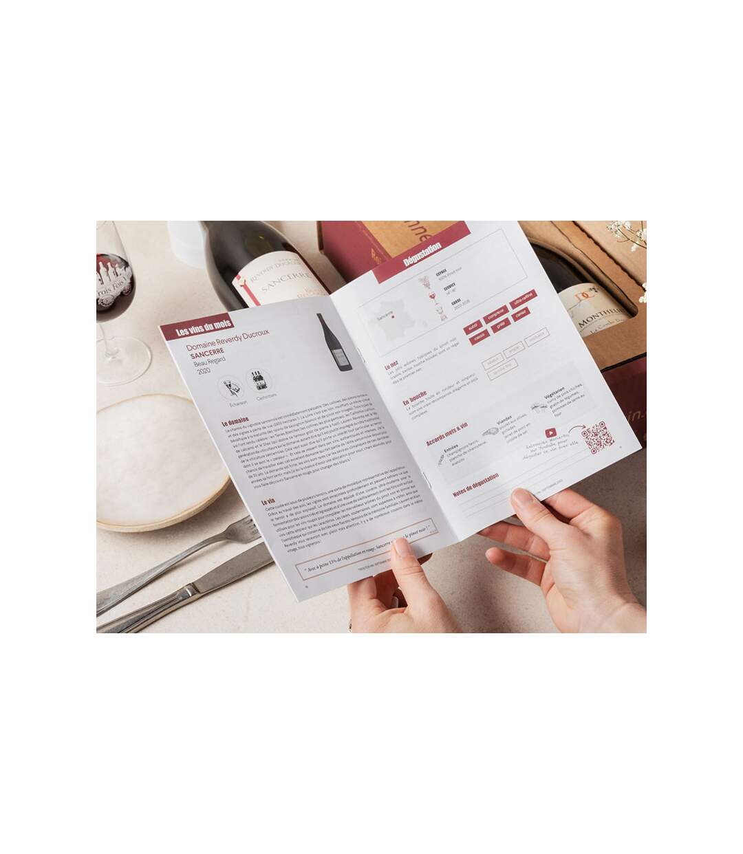 Abonnement de 2 mois : 3 bouteilles de vin par mois et livret de dégustation - SMARTBOX - Coffret Cadeau Gastronomie