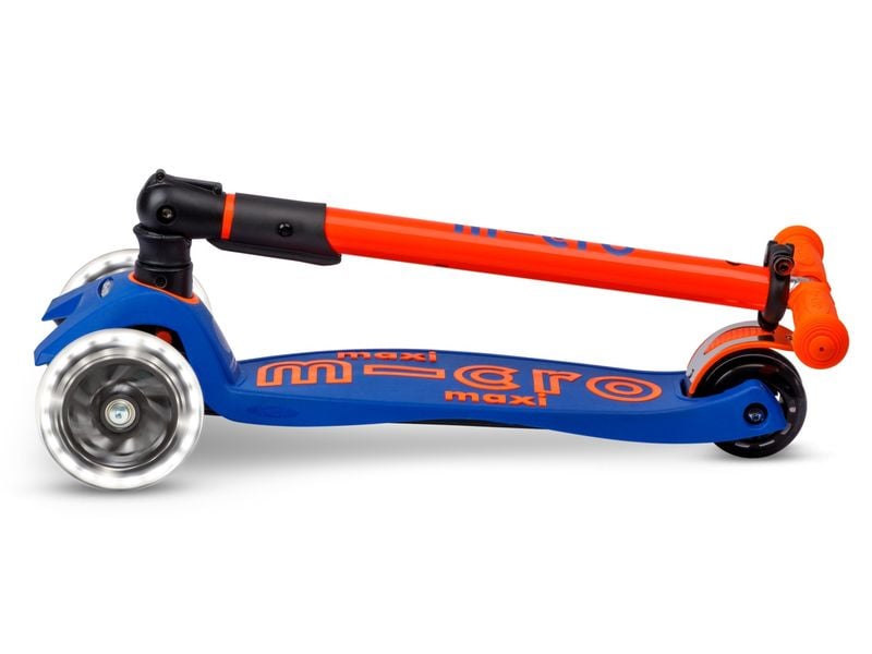 Micro Mobility Scooter Maxi Micro Deluxe Foldable Neon LED Klappbarer Scooter