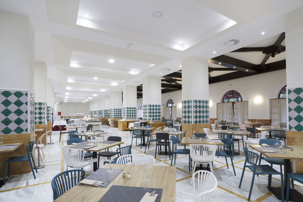 Ibersol Almunecar Beach & Spa Logies en ontbijt - Hotel