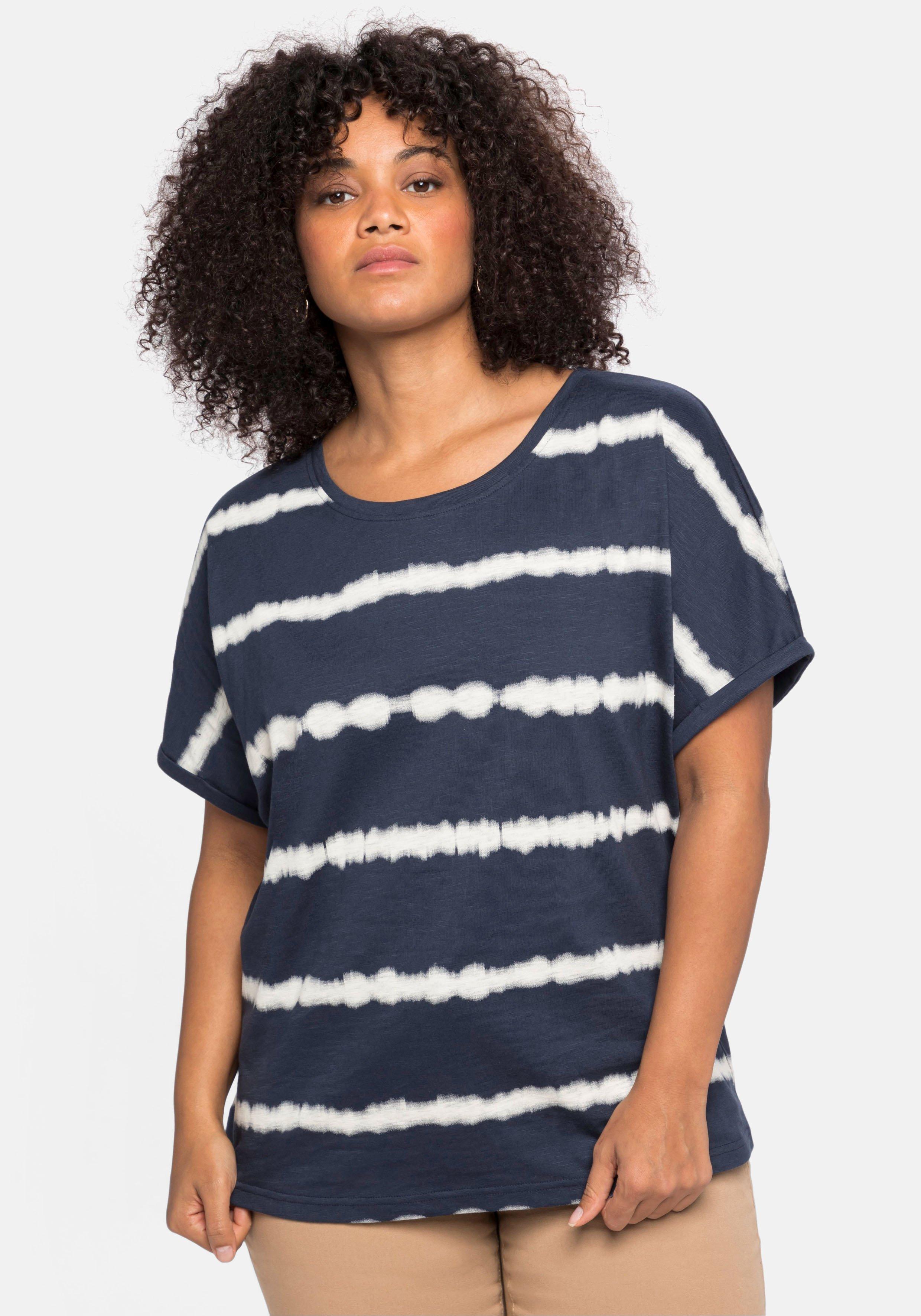 Shirt im Batik-Look, überschnittene Schultern