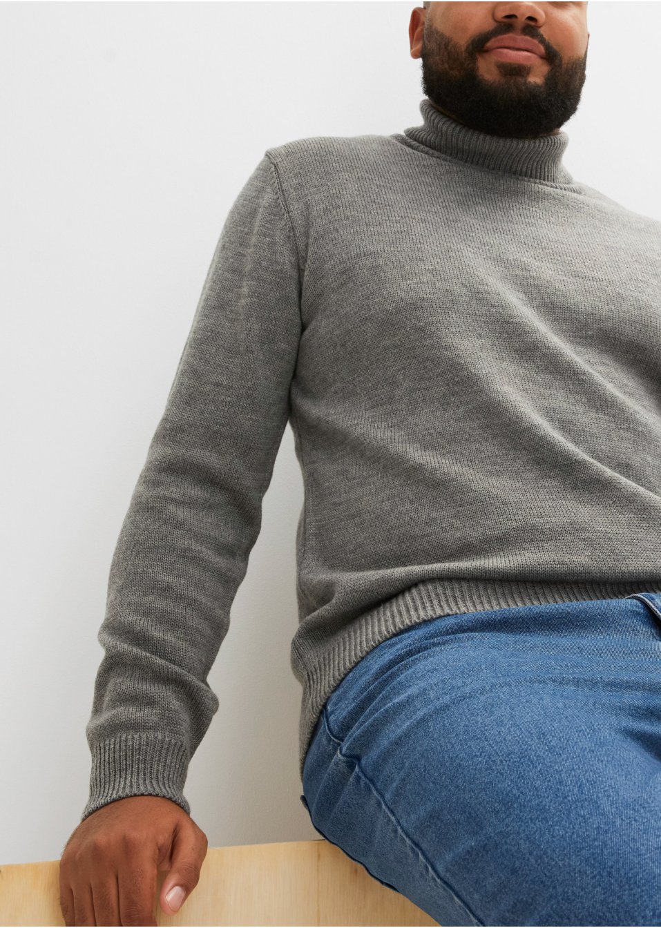 Pull col roulé