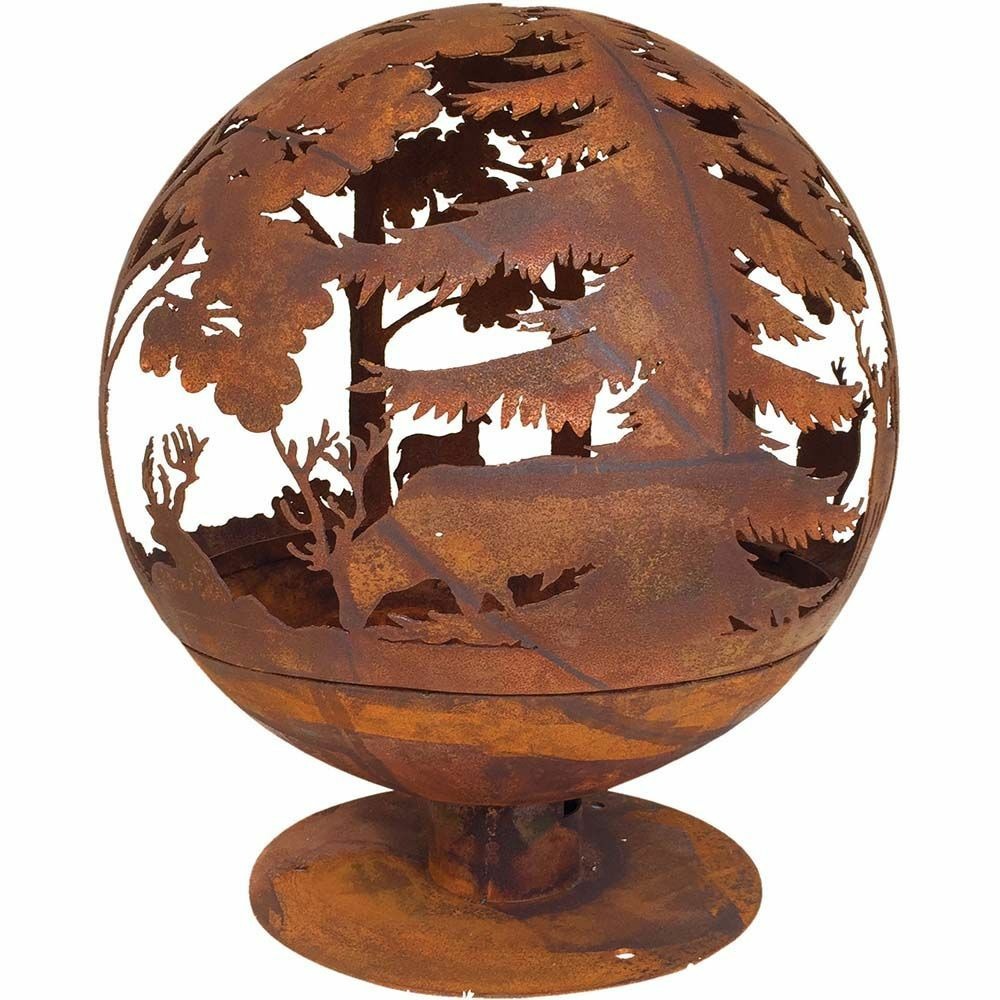 Brasero rond en métal rouillé forêt