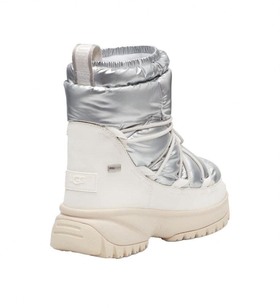 Botas acolchoadas UGG Yose brancas