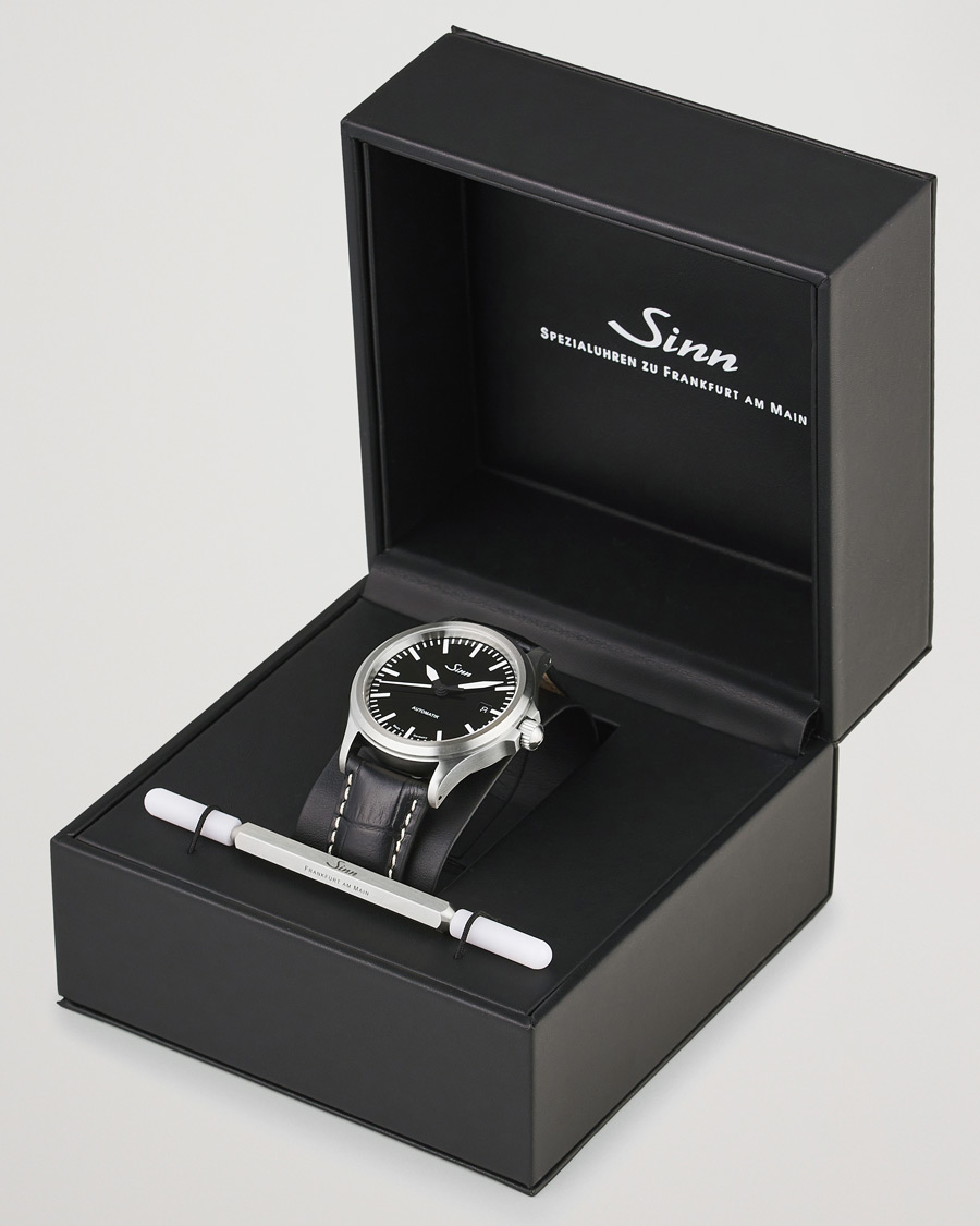 Sinn 556 I Date Watch 38,5mm Leather Strap Black
