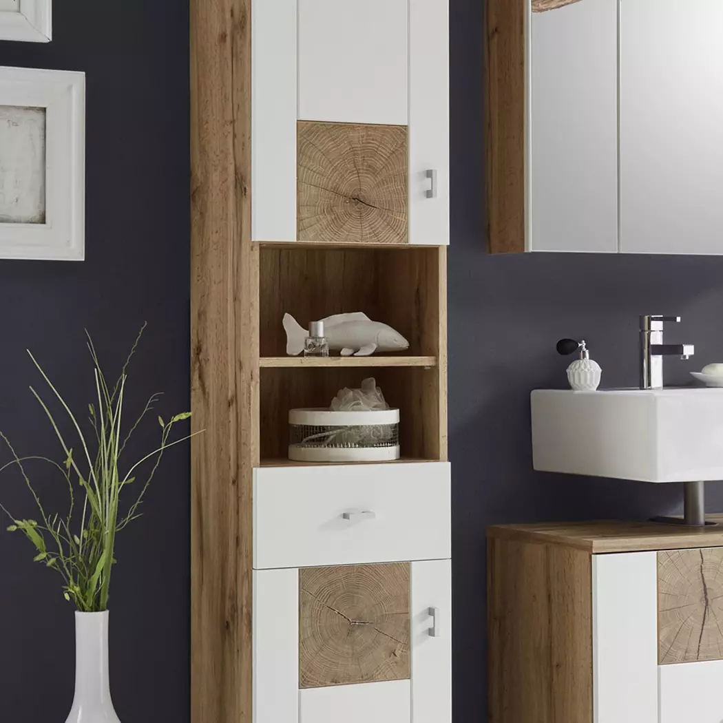 Hochschrank Spalt