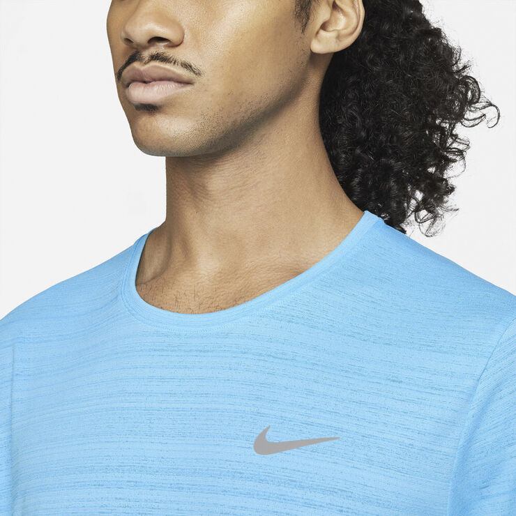 Nike Dri Fit Miler Lobe T Shirt Blå