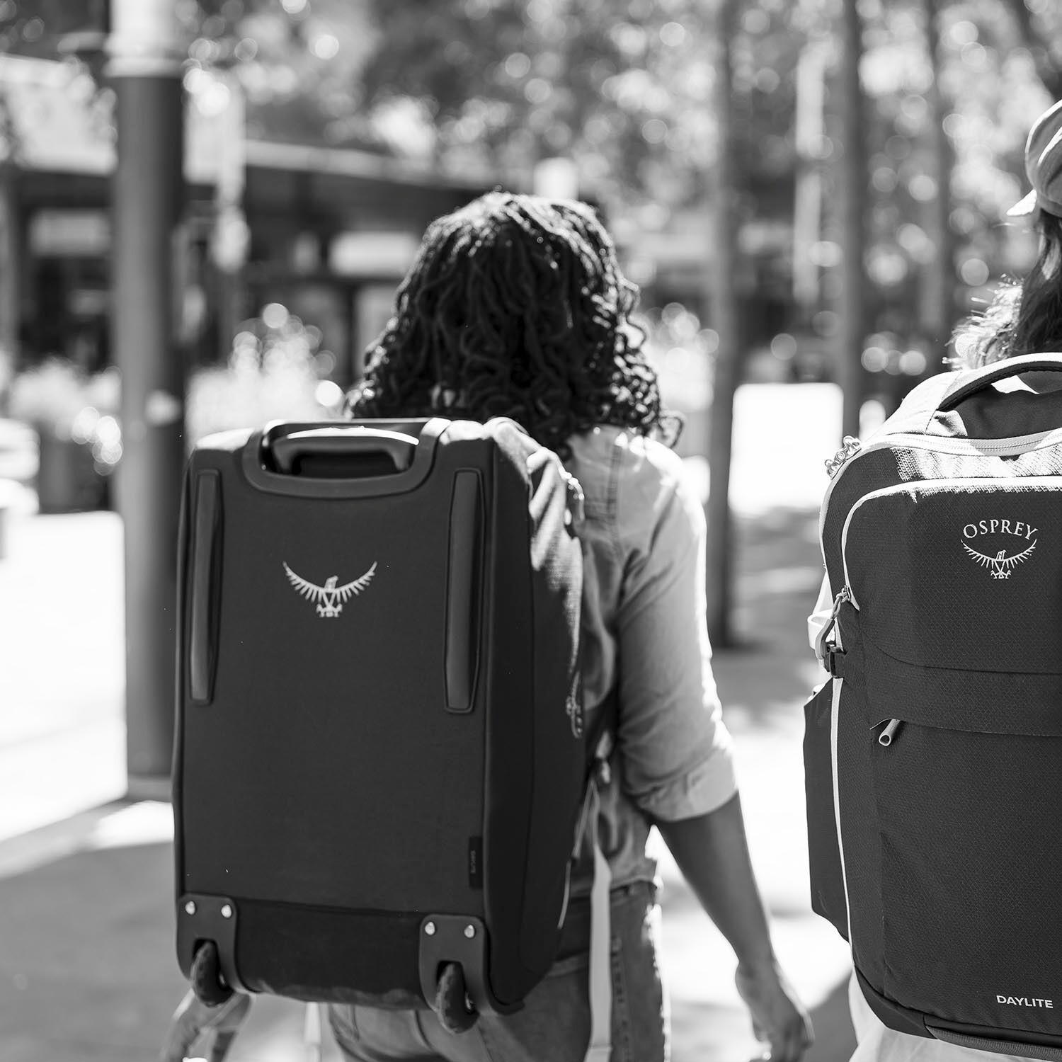 Osprey Daylite Carry-on Wheeled Duffel 40