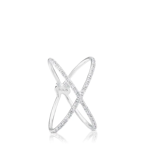 Anel TOUS Diamonds em ouro branco com motivo de urso e diamantes.