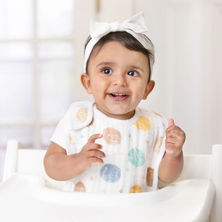aden + anais™ Baumwoll-Musselin Lätzchen Winnie the Pooh 3er-Pack