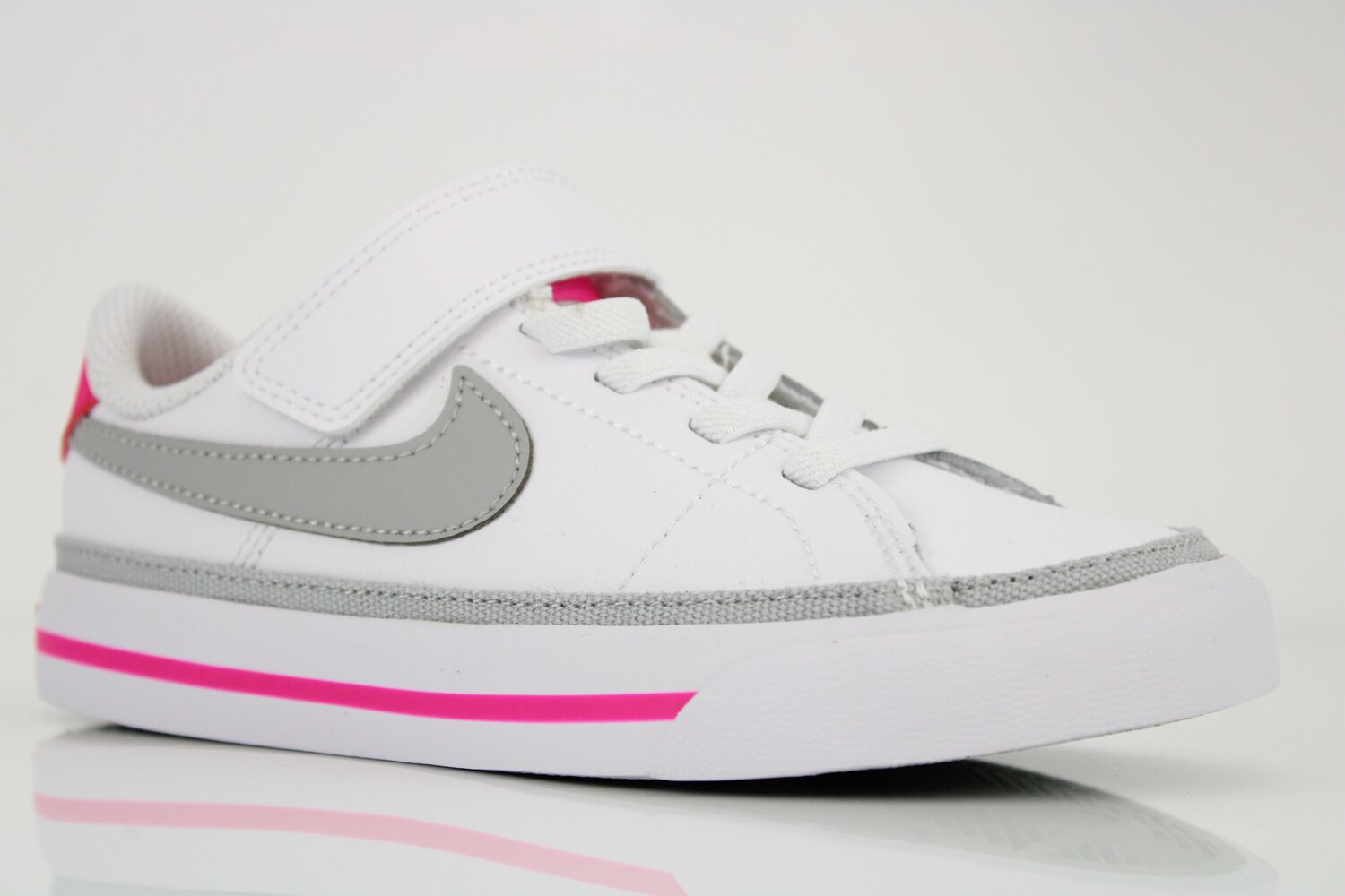 Nike Sneaker