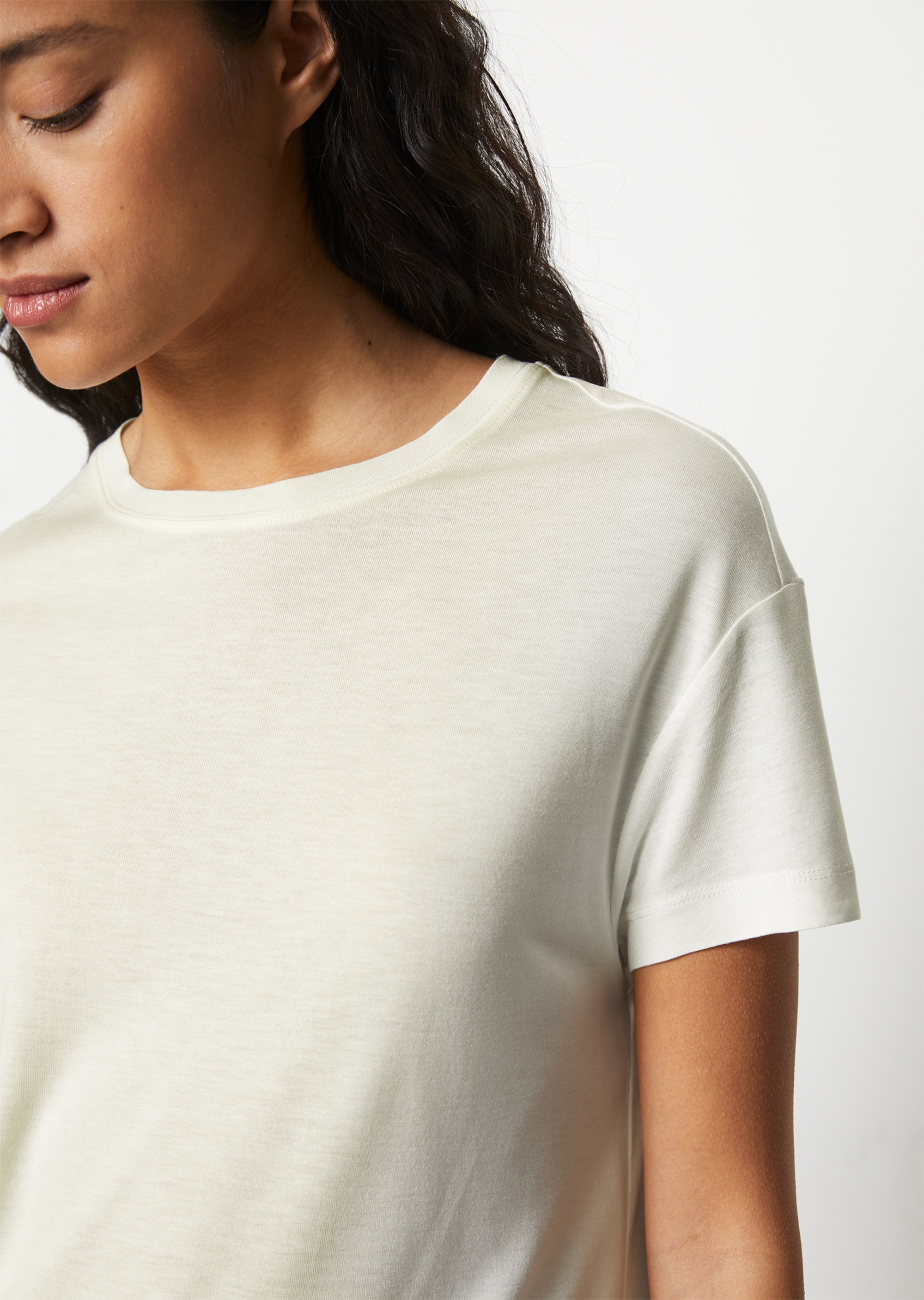 T-Shirt relaxedaus LENZING™ ECOVERO™