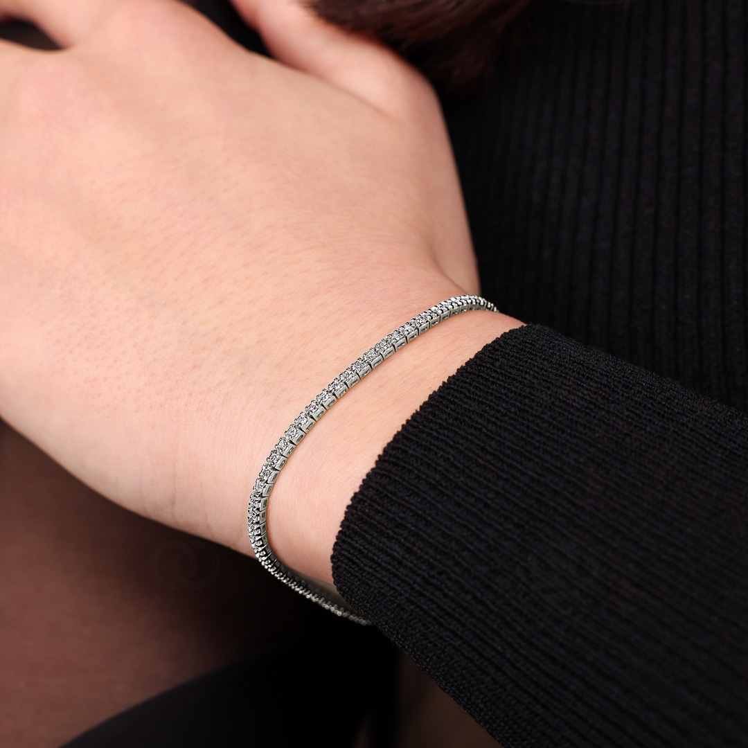 1.00 Karat Diamanten Tennisarmband 750/18 K Weissgold