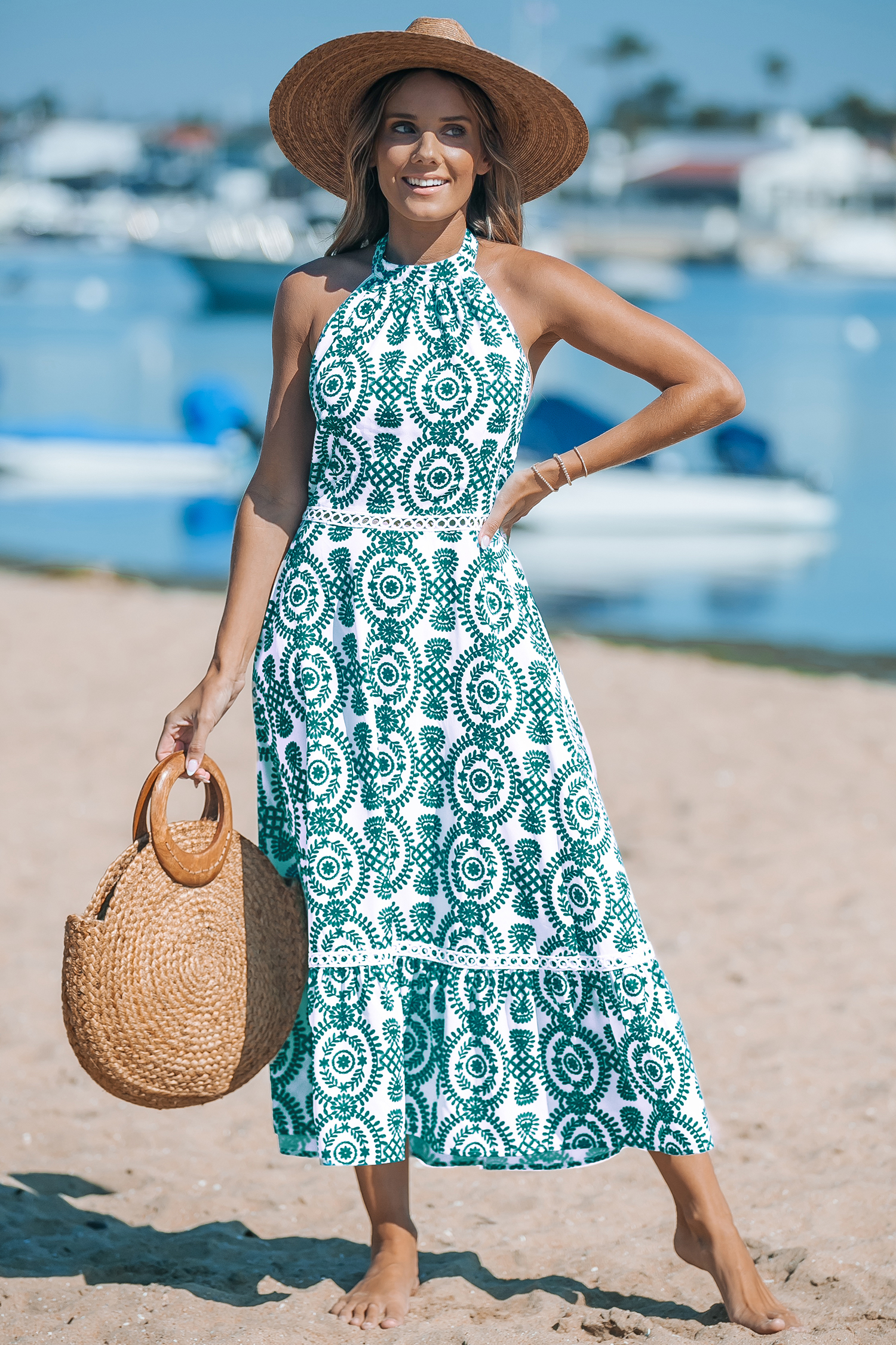 Robe midi sans manches à col haut tissée