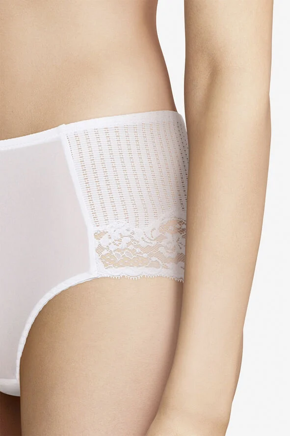 Femilet Marilyn Covering full brief 010