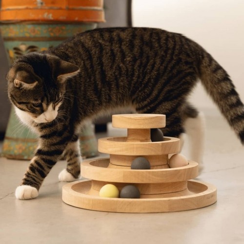 Arranhador interativo para gatos Mia, marrom, projetado pela Lotte.