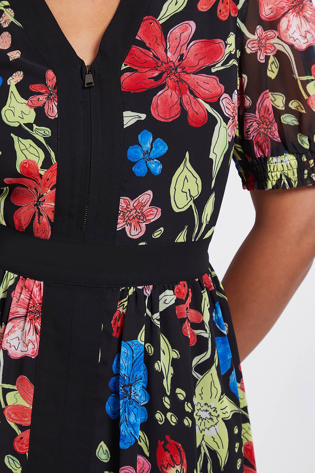 Wallis Robe Midi Petite à Imprimé Floral avec Manches Bouffantes et Fermeture Éclair