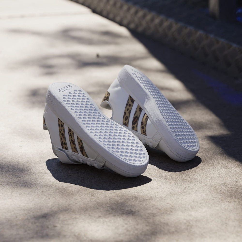 Køb adidas Originals Ftwr White/Magic Beige/Matte Gold Grand Court 2.0 El C Sneakers