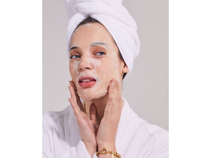 NIVEA Gesichtsmaske Hydration Boost 1 Stück Gesichtspflege spendet intensiv Feuchtigkeit